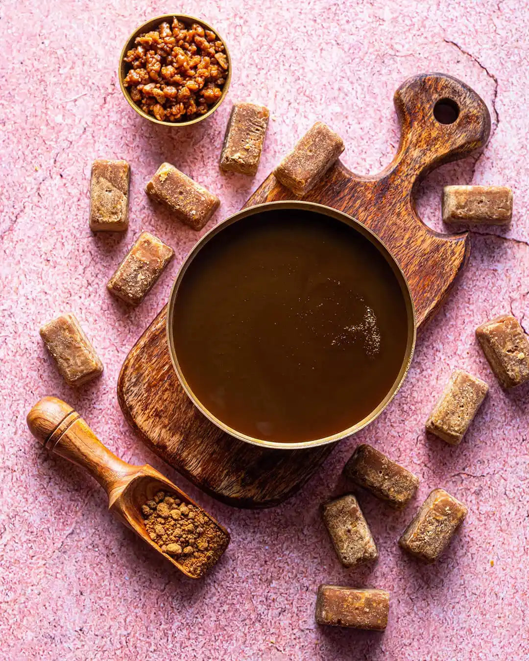 Liquid Jaggery (Kaakvi): The Best Sugar Alternative For Your Health