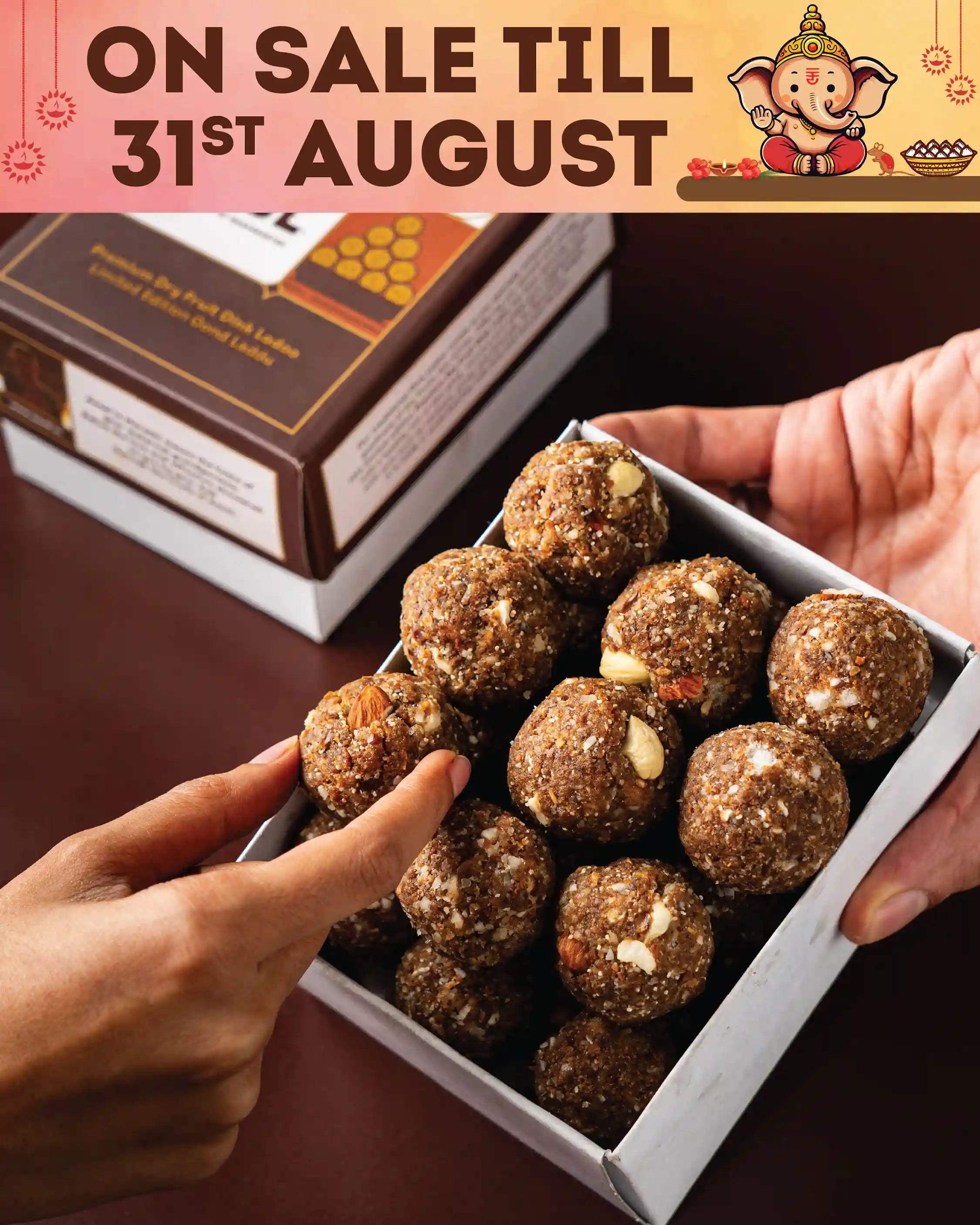 Premium Dry Fruit Gond Laddu: Limited Edition Dink Ladoo (450g/900g)
